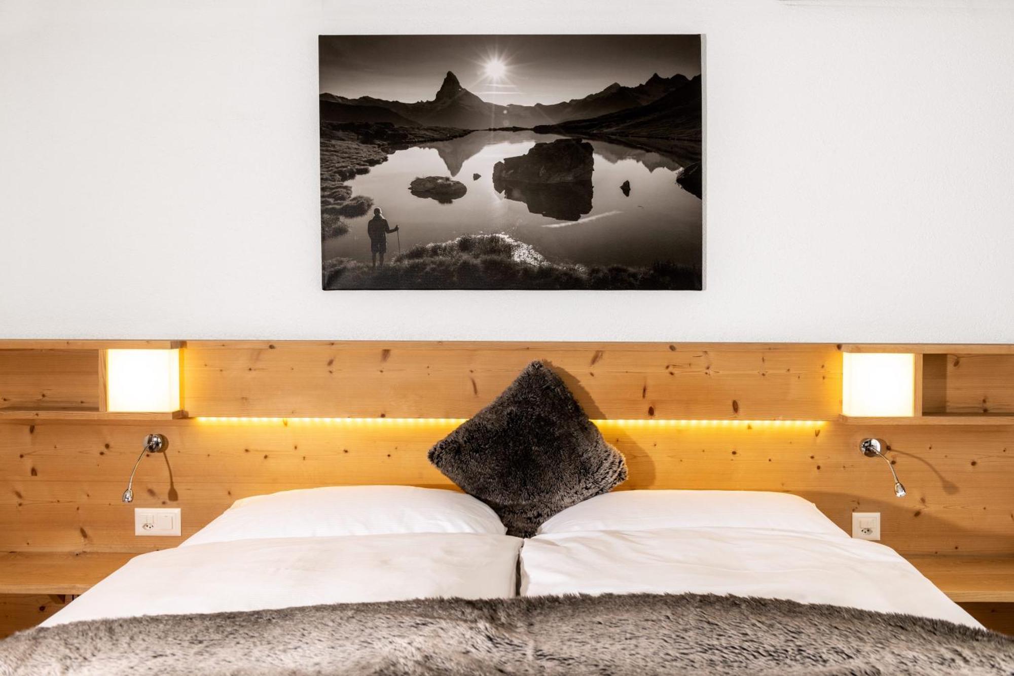 Hotel Matterhornblick Zermatt Exteriör bild